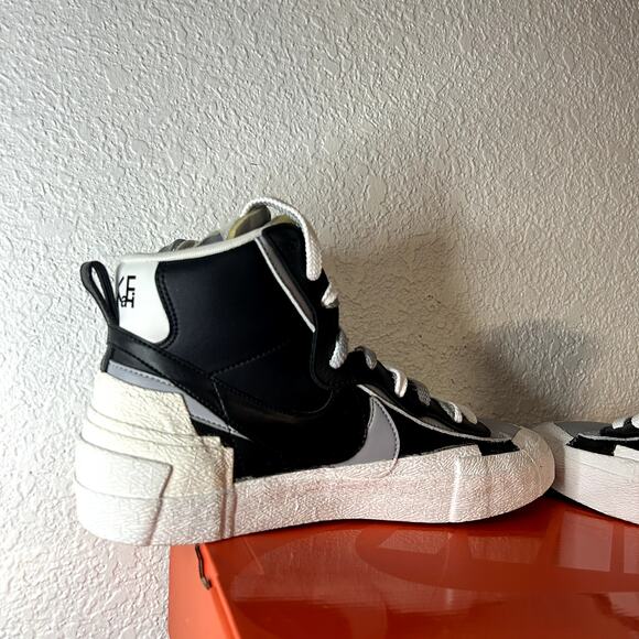Nike Blazer Mid sacai Black Wolf Grey Mens Size 10 Womens Size 11.5 BV0072 002 - Picture 5 of 16